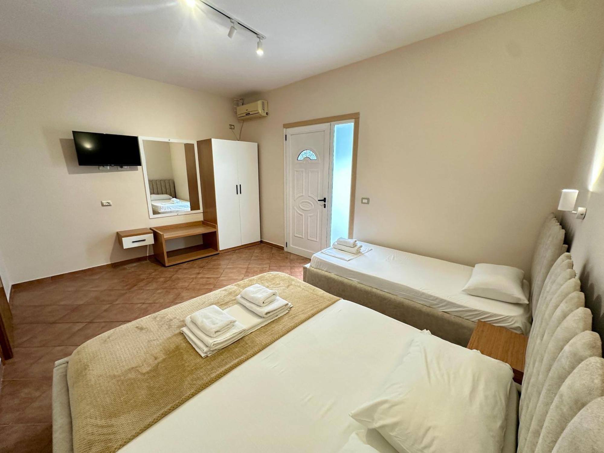 Anel Suites Vlore Exterior photo